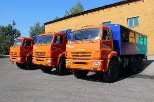 «Южный Кузбасс» закупил современные вахтовые автомобили  для доставки работников на горные участки разрезов