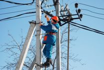 Специалисты Курскэнерго повышают надежность работы распредсетей