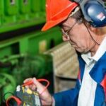 «КурскАтомЭнергоСбыт» предупреждает: долги за свет отразятся на кредитной истории