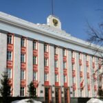 Закон гласит: Обеспечение прибором учета – это обязанность потребителя