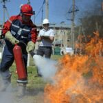 Десятки тысяч литров нефти просачиваются незамеченными в море каждый день
