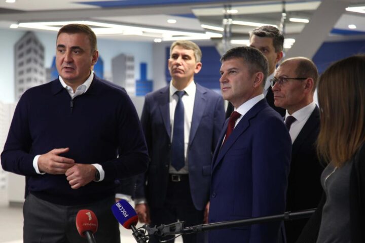 «Россети» представили губернатору Тульской области Алексею Дюмину новый центр управления сетями реги