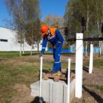 Калугаэнерго напоминает: работы с применением кранов и большегрузов под ЛЭП представляют смертельную