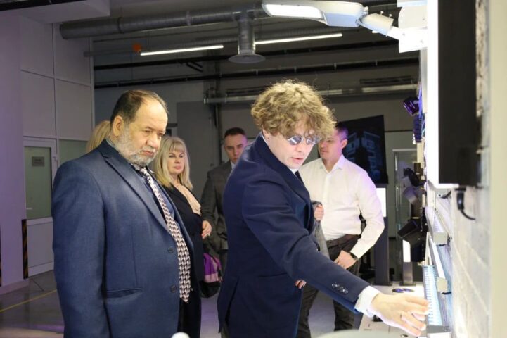 «АРУНА» представила Госдуме портфель световых решений