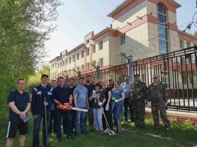 Липецком РДУ прошел субботник (1)