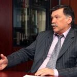 Омичи оплачивают электроэнергию банковскими картами