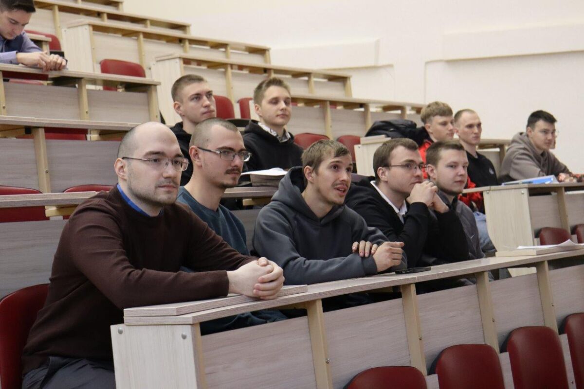 Эксперты Системного оператора выбрали лучшие студенческие проекты на отборочном этапе чемпионата «CASE-IN» в Смоленске (2)
